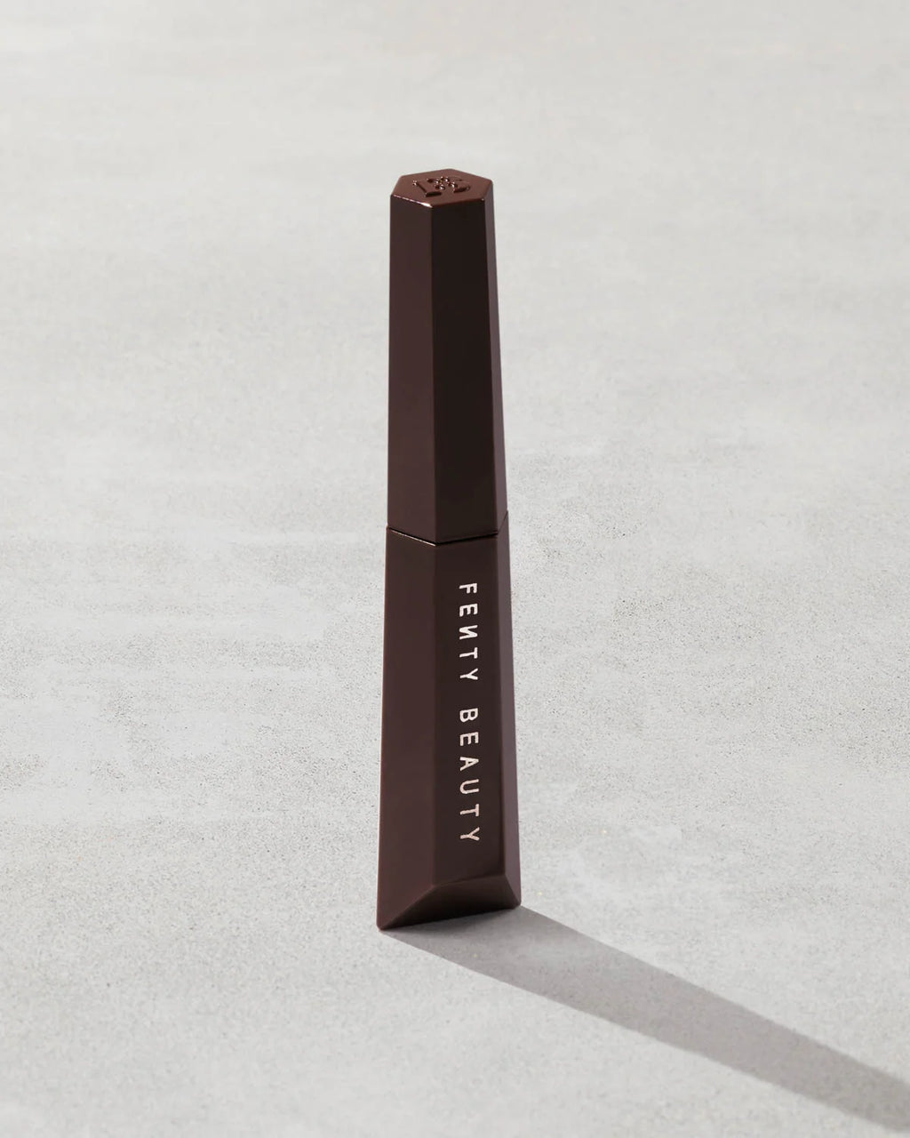 Hella Thicc Volumizing Mascara Fenty Beauty image 3
